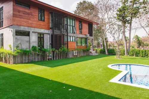 อาคารที่พักพร้อมสระว่ายน้ำ - Chaba Loft Nimman
