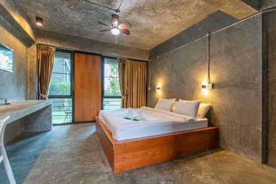 ห้องพักเตียงไม้สไตล์ลอฟท์ - Chaba Loft Nimman