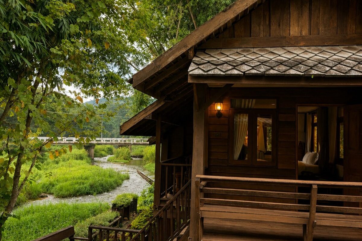 บ้านไม้ริมน้ำ River Front - Chaba Varee Resort & Pool Villa Terrace